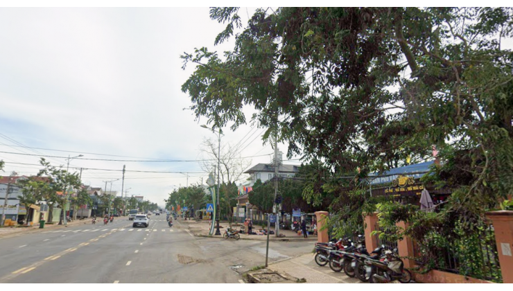 Cần bán Nhà kèm đất ở Ngô Mây gần chợ Diện tích 504m2, thổ cư 178m2